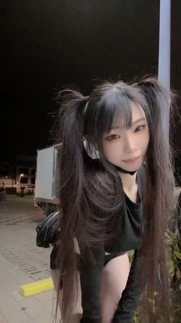 妃儿baby热舞全集分享，她的舞蹈作品如何影响粉丝文化？