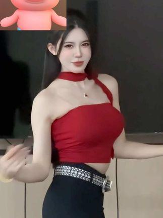 网易CC小微微直播活动集锦，一起回顾她的精彩直播时刻