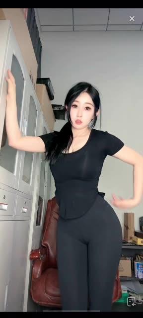 网易CC铛铛定制服务指南，如何获取专属内容？