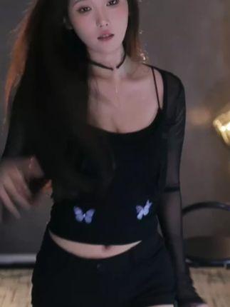 斗鱼萌七跳舞专辑，回顾萌七的舞蹈专辑并观看每一场精彩演绎