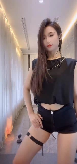 斗鱼乔妹舞蹈视频大全，欣赏乔妹的舞蹈表演视频集锦