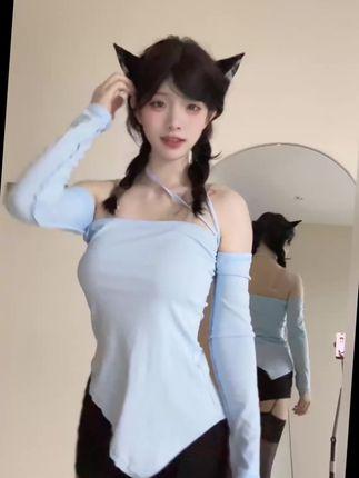 虎牙简安跳舞视频教学学习虎牙简安跳舞的详细视频教程,提供虎牙简安舞蹈技巧与动作教学 虎牙简安跳舞视频教学学习虎牙简安跳舞的详细视频教程,提供虎牙简安舞蹈技巧与动作教学