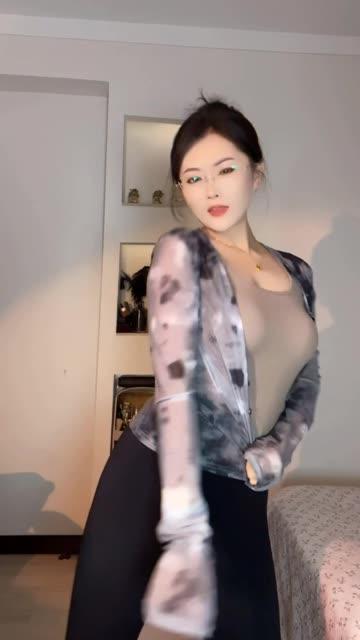 苏烟老师CC主播动态，最新舞蹈视频分享