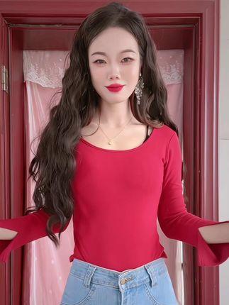 网易CC小果最新私人定制热舞合集，她的舞蹈如何影响粉丝群体？