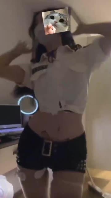 兰学姐超凶微博黑料曝光，舞蹈网红背后的争议事件