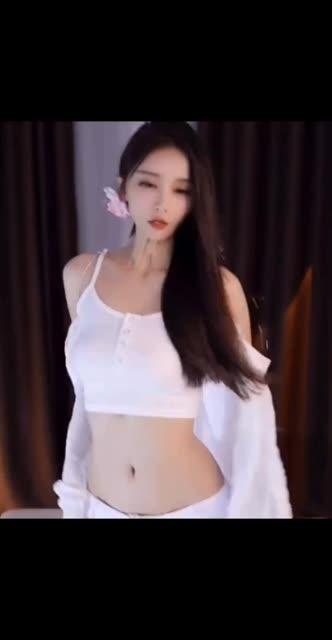 斗鱼张琪格的直播视频播放技巧,分享张琪格直播视频播放的最佳技巧 斗鱼张琪格的直播视频播放技巧,分享张琪格直播视频播放的最佳技巧