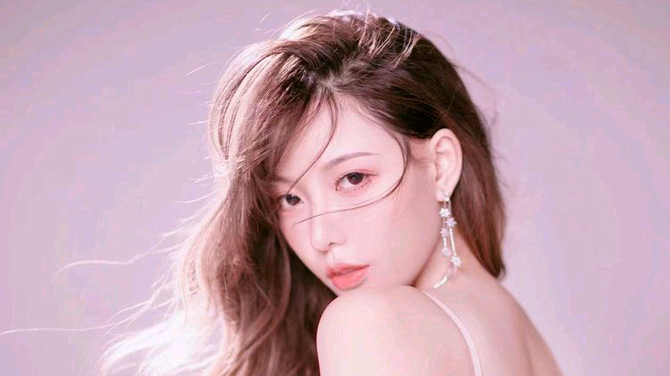 斗鱼米娜pk,观看米娜与其他主播的精彩pk对决 斗鱼米娜pk,观看米娜与其他主播的精彩pk对决