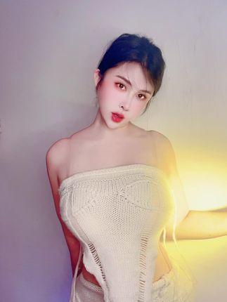 网易CC白妖妖的定制舞蹈视频，土豪定制为何如此受欢迎？