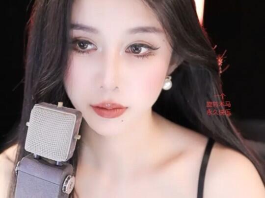 网易CC奶尤摩托大招舞蹈合集，创意表演的全新高度