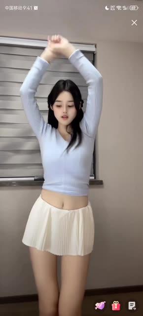 CC耶耶虎牙星秀舞蹈合集，如何欣赏她的巅峰之作？