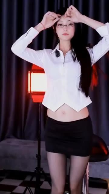 斗鱼小糯米团子订制是真的吗,探讨小糯米团吖定制舞蹈的真实性与效果 斗鱼小糯米团子订制是真的吗,探讨小糯米团吖定制舞蹈的真实性与效果