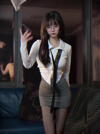 网易CC灰灰娜的舞蹈编排艺术，探究她的创作流程