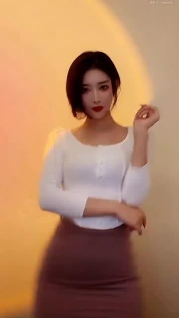 网易CC小燃燃早期舞蹈视频，经典资源回顾与解析