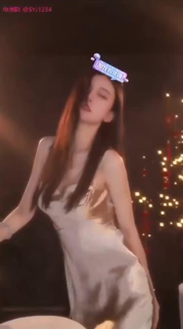 虎牙舞蹈经典《痣铃有鱼》，每一部绝版视频盘点