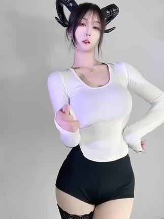 网易CC奶尤直播回放,错过直播?这里补看 网易CC奶尤直播回放,错过直播?这里补看