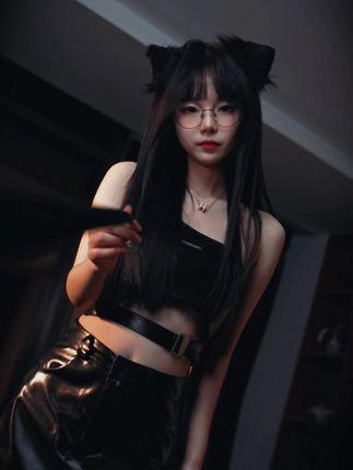 网易CC灰灰娜私人定制的技术支持,从镜头到后期的创新表现 网易CC灰灰娜私人定制的技术支持,从镜头到后期的创新表现