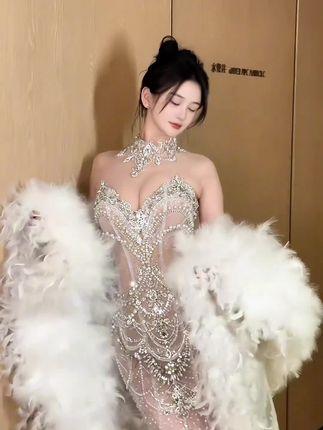 果果超哇塞呀舞蹈作品赏析，细品她的每一个舞步