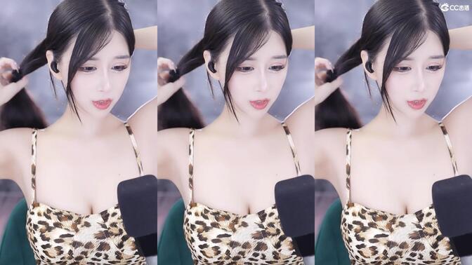 小恩雅虎牙跳舞最劲爆的舞蹈如何通过虎牙平台观看她的劲爆舞蹈,在虎牙平台上观看小恩雅最劲爆的舞蹈体验舞蹈的极致表现 小恩雅虎牙跳舞最劲爆的舞蹈如何通过虎牙平台观看她的劲爆舞蹈,在虎牙平台上观看小恩雅最劲爆的舞蹈体验舞蹈的极致表现