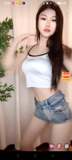 网易CC雪梨定制舞蹈的幕后制作,探索她创作的独特魅力 网易CC雪梨定制舞蹈的幕后制作,探索她创作的独特魅力