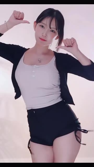 可可可宝儿定制图片合集大盘点,从服饰到造型的完美搭配 可可可宝儿定制图片合集大盘点,从服饰到造型的完美搭配