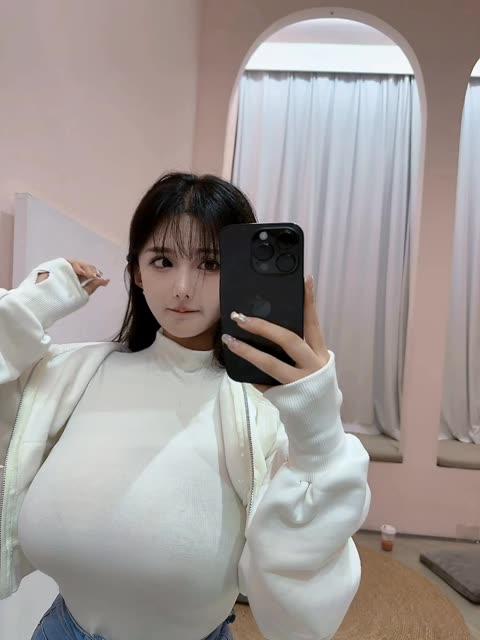 古阿扎私人定制舞蹈揭秘，粉丝如何定制专属内容？