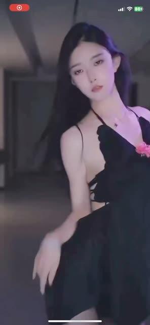 织梦痣铃椅子舞大放异彩，椅子舞视频合集高清版