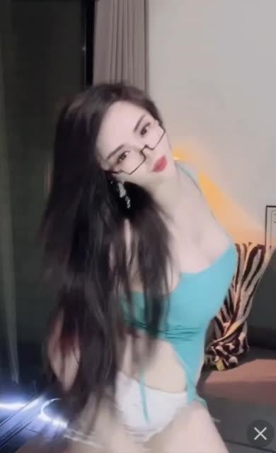 苏烟老师至尊版舞蹈视频合集，如何获取正版资源？