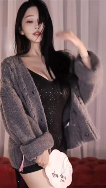 网易CC蜡笔小丸子至尊版舞蹈合集,高级舞蹈资源分享 网易CC蜡笔小丸子至尊版舞蹈合集,高级舞蹈资源分享