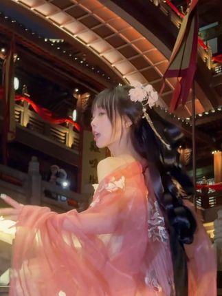 网易CC灰灰娜万元私人定制揭秘，高价背后的故事