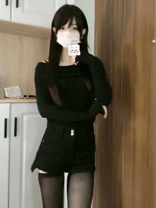 周童潼虎牙直播细节分析，她如何让直播变得更有趣