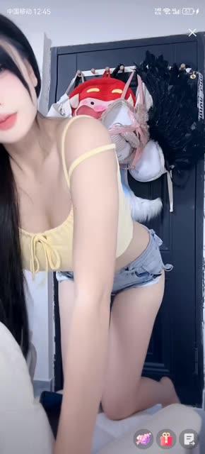 网易CC主播耶耶跳舞录屏视频，经典内容欣赏指南