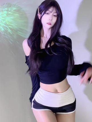 网易CC奶尤热舞微博合集,最新动态一网打尽 网易CC奶尤热舞微博合集,最新动态一网打尽