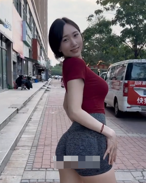 小玉吃果冻珍藏版什么梗?就是微密圈嘉宾专享帖吗? 小玉吃果冻珍藏版什么梗?就是微密圈嘉宾专享帖吗?