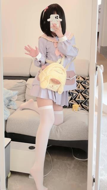 桃诗诗万元定制舞蹈的吸引力，为什么万元定制舞蹈视频如此受欢迎？