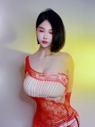 网易CC白妖妖直播动态,粉丝热议她的舞蹈资源 网易CC白妖妖直播动态,粉丝热议她的舞蹈资源