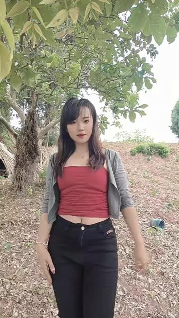 网易CC小微微私人万元定制，享受专属定制内容的独特体验