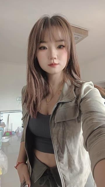 CC小微微最新舞蹈视频下载，一键下载她最精彩的舞蹈视频