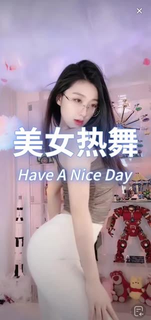 虎牙蛋宝宝双马尾舞蹈这个舞蹈怎么跳_，一步一步教你虎牙蛋宝宝双马尾舞蹈