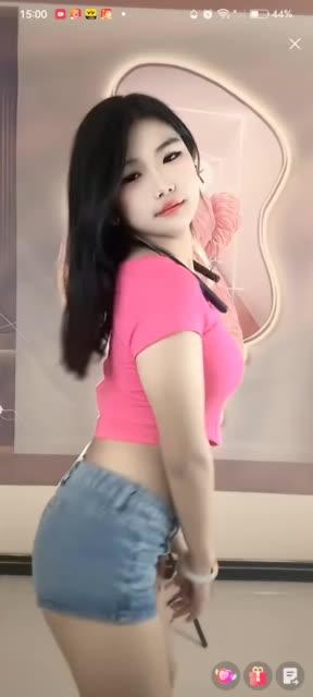 网易CC雪梨最新定制舞蹈视频合集,探索她独特的舞蹈风格 网易CC雪梨最新定制舞蹈视频合集,探索她独特的舞蹈风格