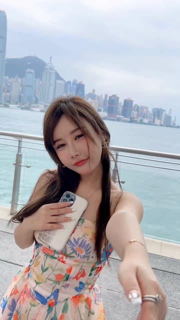 宁依纯直播录屏分享，如何获取她的直播热舞视频？