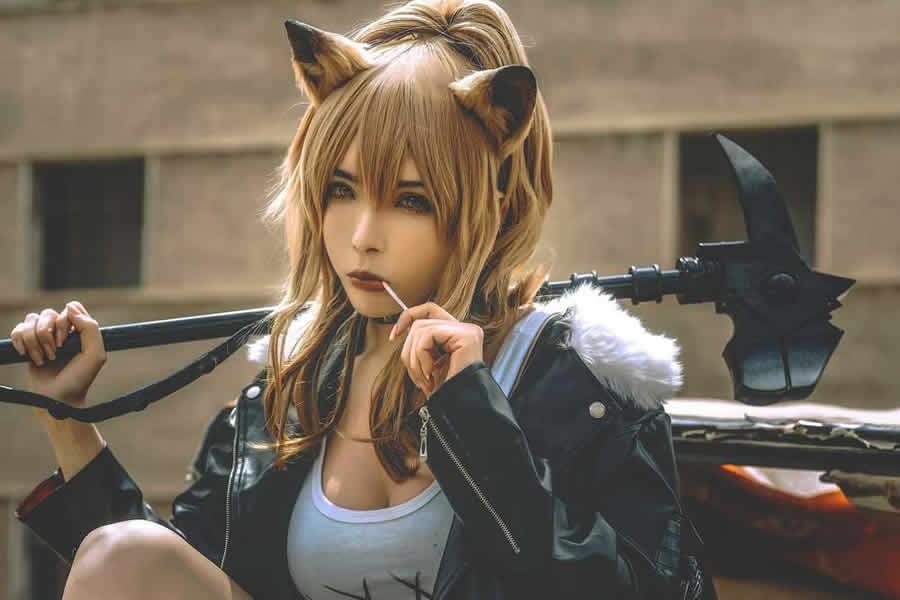 最新秋和柯基(夏小秋秋秋)图片作品资源在线看图