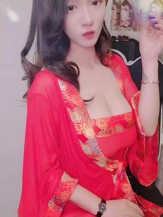 一个小球球付费视频合集，网红舞蹈视频付费内容解析