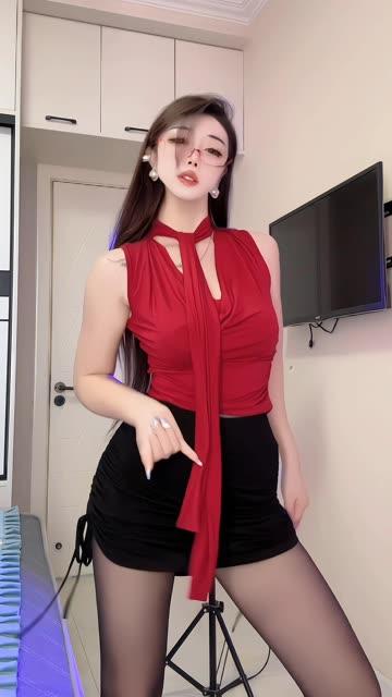 雪儿baby与粉丝的温馨互动瞬间,令人感动的直播故事 雪儿baby与粉丝的温馨互动瞬间,令人感动的直播故事