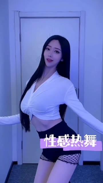 快手燕儿黑丝舞蹈视频合集,她的经典舞姿为何迷人? 快手燕儿黑丝舞蹈视频合集,她的经典舞姿为何迷人?