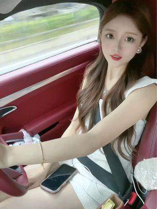 小艾baby在微博上哭了？事件始末与网友讨论