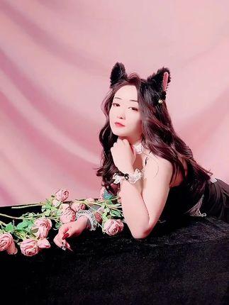 快手一个小球球G定制是真的吗？私人定制舞蹈视频的真实性揭秘