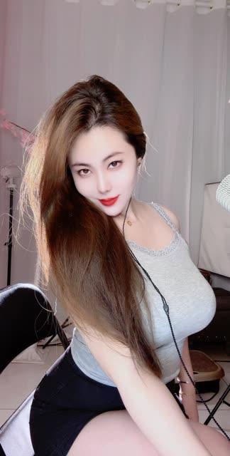 安妮朵朵高端定制视频解析，快手网红定制内容有何独特？