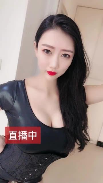 二姐疼你后续发展方向，她在网红界的未来走向如何？