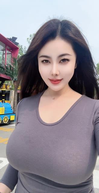 快手网红安妮朵朵舞蹈精华，从抖音到快手的火热舞台