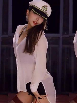 快手男王新号是谁知道？她的新平台动态追踪